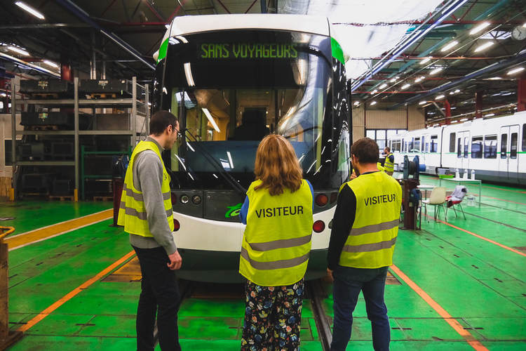 Espace Dialogue citoyen, Ville de Nantes et Nantes Métropole Tram 2 demain pour Nantes